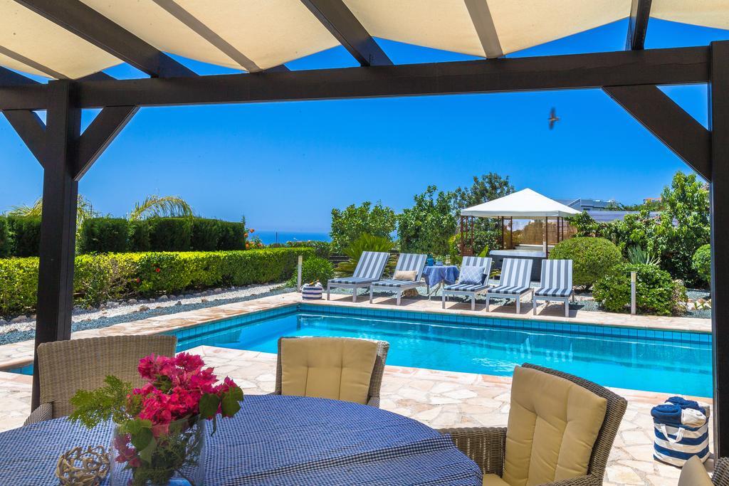 Villa Linda Пея Екстериор снимка