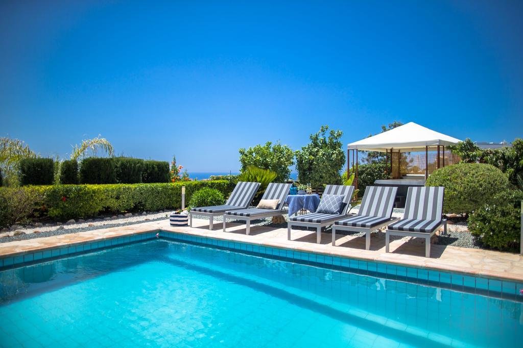 Villa Linda Пея Екстериор снимка