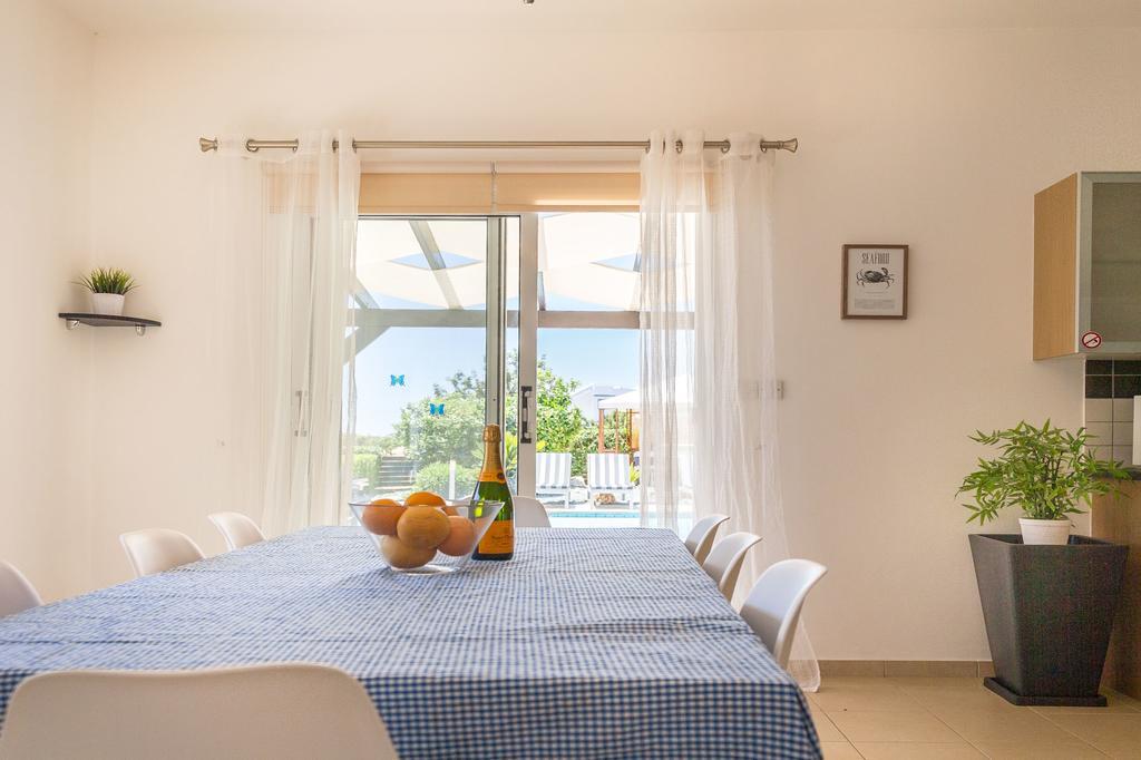 Villa Linda Пея Екстериор снимка
